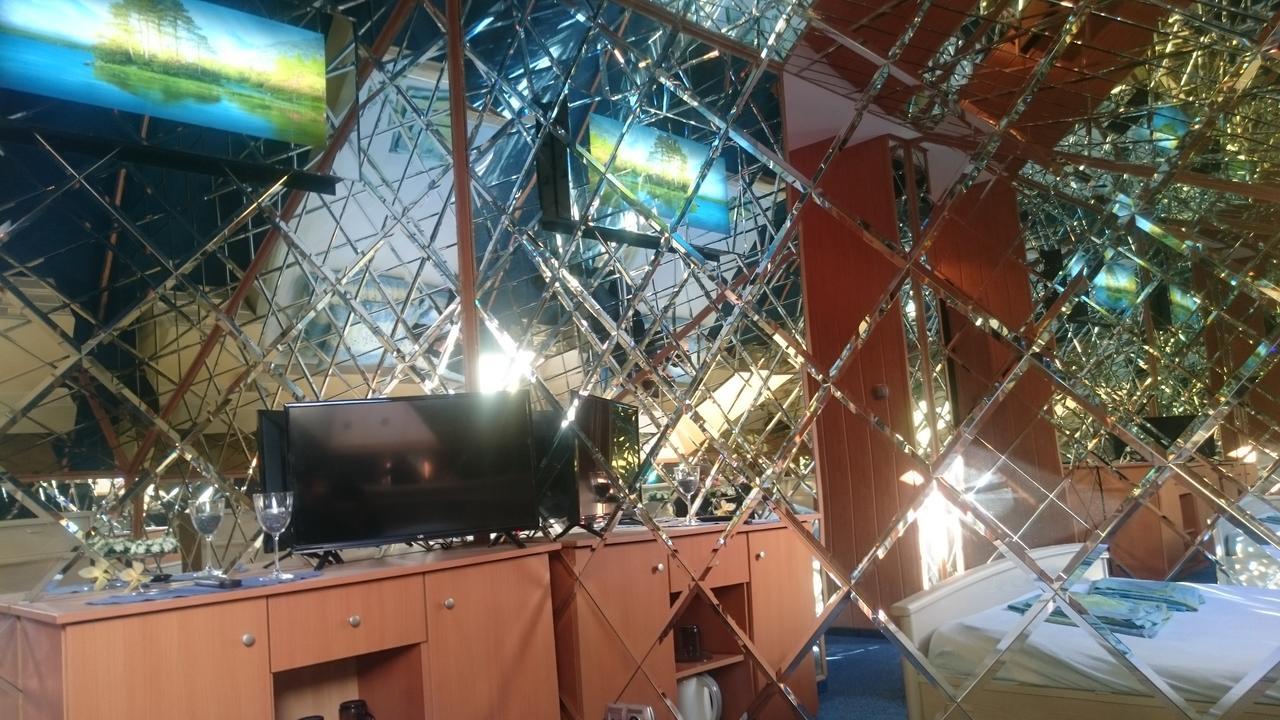O.W.Bingo Hotel Bieszkowice Eksteriør billede